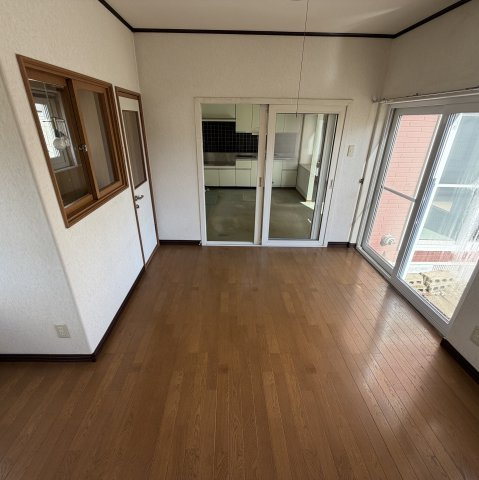 室蘭市八丁平2丁目46-13戸建の内装