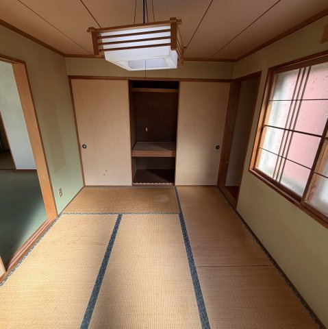 室蘭市八丁平2丁目46-13戸建の和室