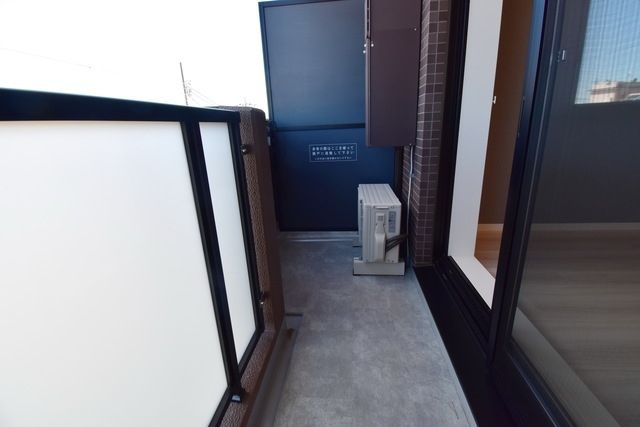 ミュプレ梅丘のバルコニー