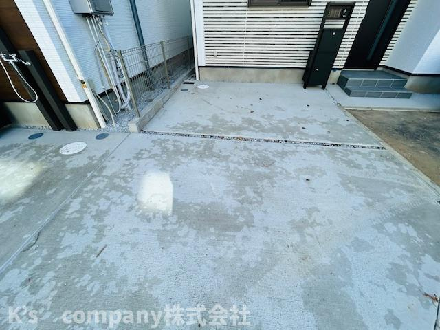 茅ヶ崎市浜須賀　新築戸建　4号棟の駐車場|駐車場スペース◇◇
