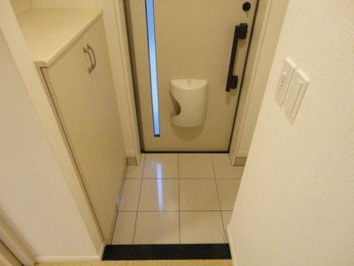 【玄関】 | アジャートくろだ | 玄関