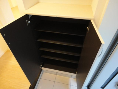 【収納】 | アジャートくろだ | 下駄箱