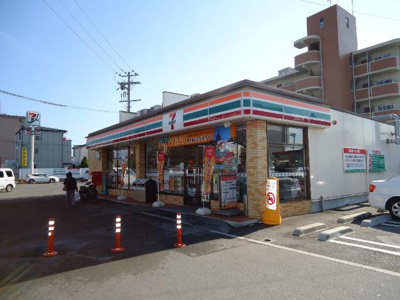 【周辺】 | アジャートくろだ | セブンイレブン和歌山黒田店まで324ｍ