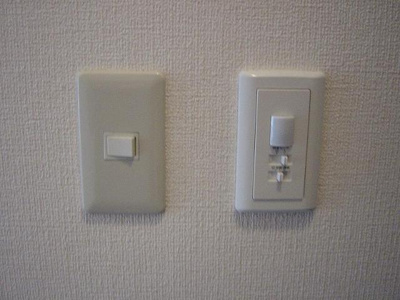 【その他】 | コート・ヴィラージュＡ | センサーライト