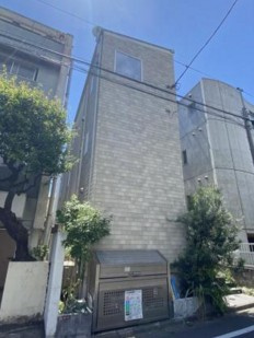 【外観】 | アリュイッテ西荻窪 | きれいな外観。