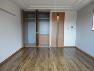 【内装】 | アムール・ミナト | 洋室