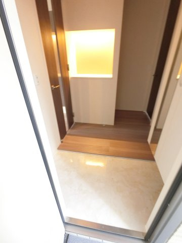 【玄関】