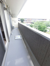 【バルコニー】