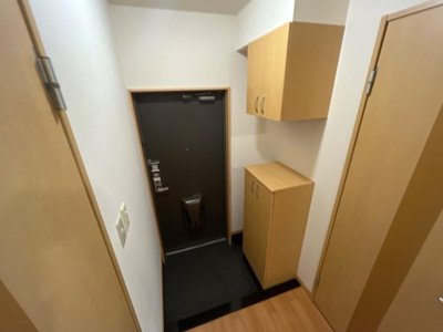 【玄関】 | ジュニパー弘西 | 玄関