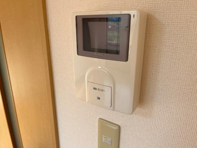 【内装】 | ジュニパー弘西 | カメラ付インターホン