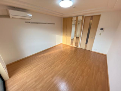 【内装】 | ジュニパー弘西 | 洋室