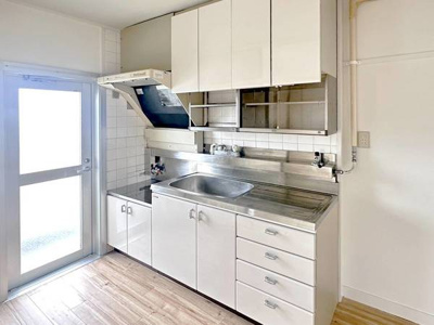 【キッチン】 | ビレッジハウス鳴滝6号棟 | ビレッジハウスの同一物件・同一タイプの間取りの写真です