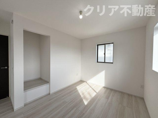 【洋室】 | 上小鳥町2期1号棟