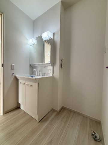 【独立洗面台】 | 上小鳥町2期1号棟