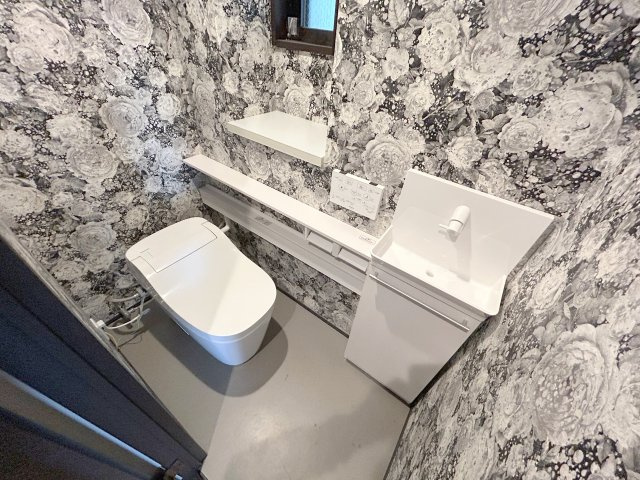 ローレルコートエスタ萩の台　５号棟のトイレ