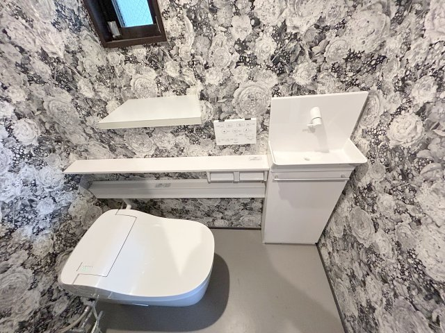 ローレルコートエスタ萩の台　５号棟のトイレ