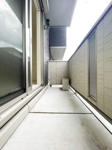 ルクール福島のバルコニー