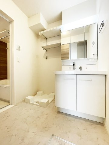 ルクール福島の洗面所