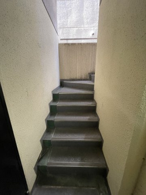 【その他共用部分】 | エリータ上新庄 | 共用部分の階段です