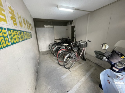 【その他共用部分】 | エリータ上新庄 | 駐輪場です