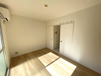 【居間・リビング】 | エリータ上新庄 | リビングです