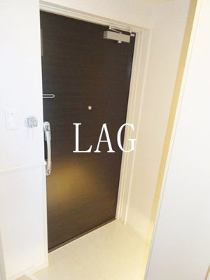 【玄関】 | メルヴェーユ・押上 | 玄関です。