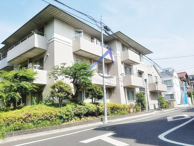 リビエール宮の坂