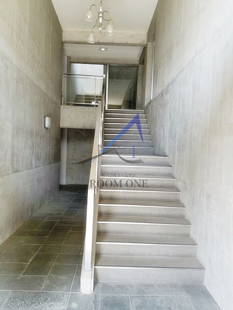 リビエール宮の坂