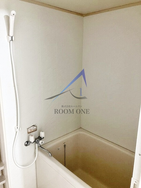 リビエール宮の坂の浴室|お風呂です。