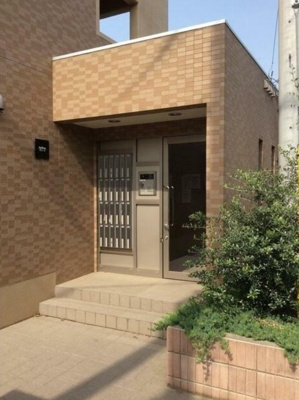 【エントランス】 | ラフィーヌ