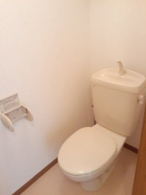 【トイレ】 | パレ・エクセランⅡ | 落ち着いた色調のトイレです