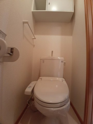 【トイレ】 | トゥーランドット | 落ち着いた色調のトイレです