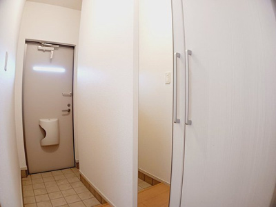 【玄関】 | サンリット・スクエア