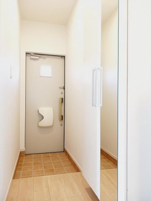 【玄関】 | ピーノ