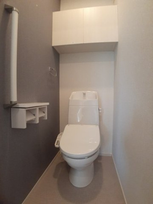 【トイレ】 | レットル・ダムールＫ | 清潔感のあるトイレです