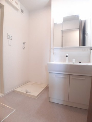 【洗面所】 | レットル・ダムールＫ | コンパクトで使いやすい洗面所