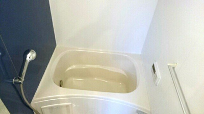 【浴室】 | ラ・ロマネ | きれいなお風呂です