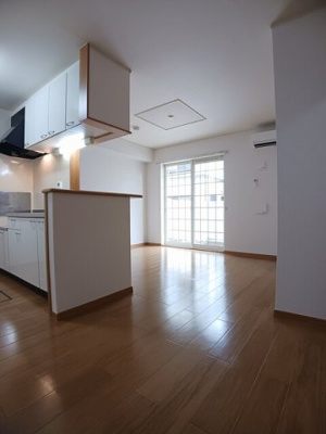 【居間・リビング】 | フェルマータⅢ | ゆったりとしたリビングです