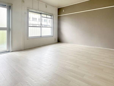 【居間・リビング】 | ビレッジハウス鳴滝20号棟 | ビレッジハウスの同一物件・同一タイプの間取りの写真です