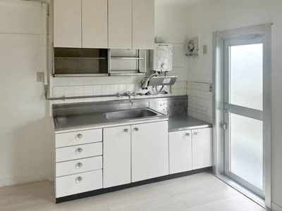 【キッチン】 | ビレッジハウス鳴滝20号棟 | ビレッジハウスの同一物件・同一タイプの間取りの写真です