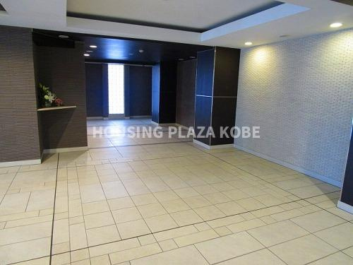 ディアエスタミオ新長田のロビー