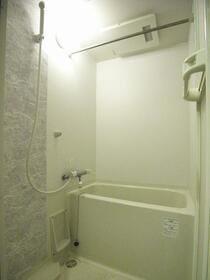 ソレイユ蔵前の浴室