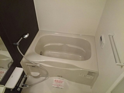 【浴室】 | リヴェール栄谷 | 日々の暮らしに欠かせないお風呂です