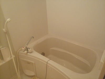 【浴室】 | プレシャスコートＫ東松江Ⅱ | お風呂で日々の疲れを落としましょう