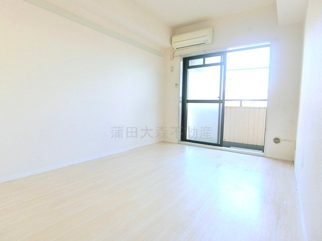 ハイタウン南馬込の居間・リビング|洋室