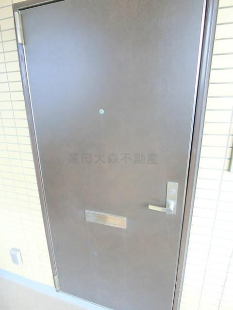 ハイタウン南馬込の玄関