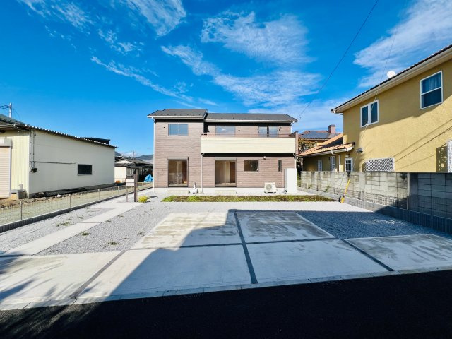 桐生市琴平町の前面道路含む現地写真|車の通りも少なく駐車も楽々♪