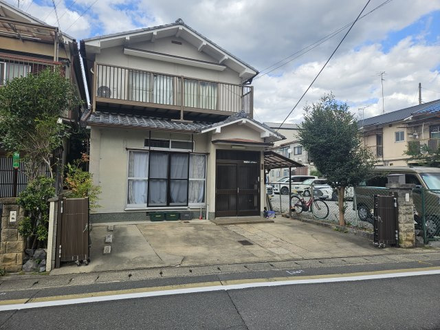 太秦西野町の外観|南向き・前面道路６ｍ・間口約７ｍ