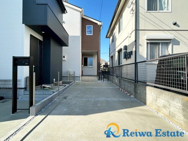 新築戸建　茅ヶ崎市松が丘2丁目の駐車場