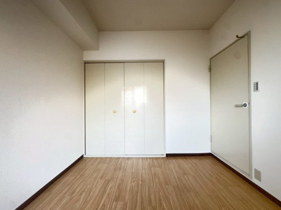 【洋室】 | コニファーヒルズ